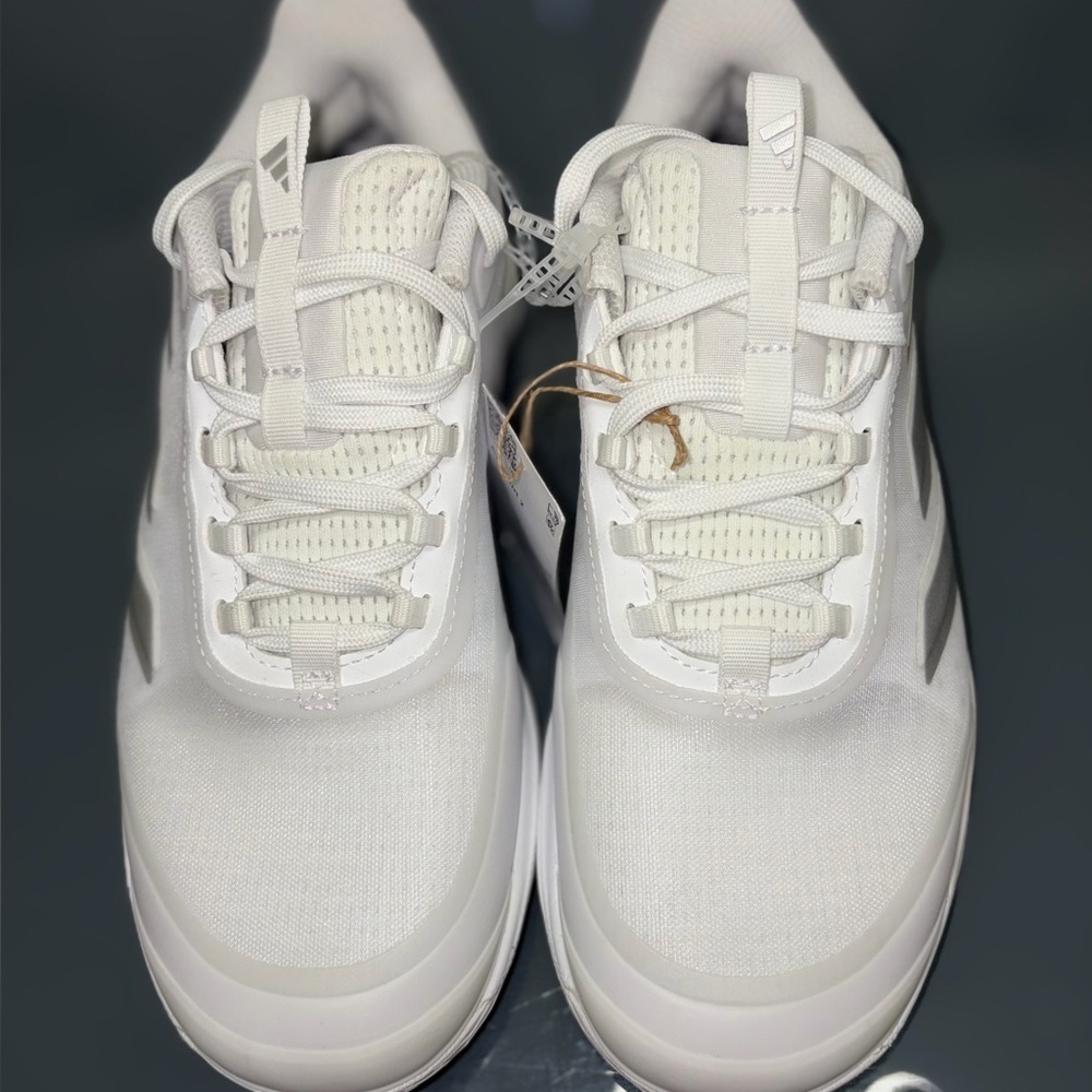 adidas Women's Avacourt 2 Tennis Shoes - Picture 3 of 10